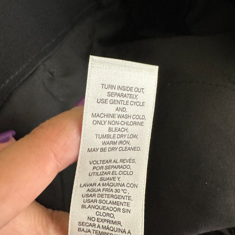 NWT White House Black Market Pants Black 12 High Rise Utility Crop Cargo Ankle - Picture 7 of 12